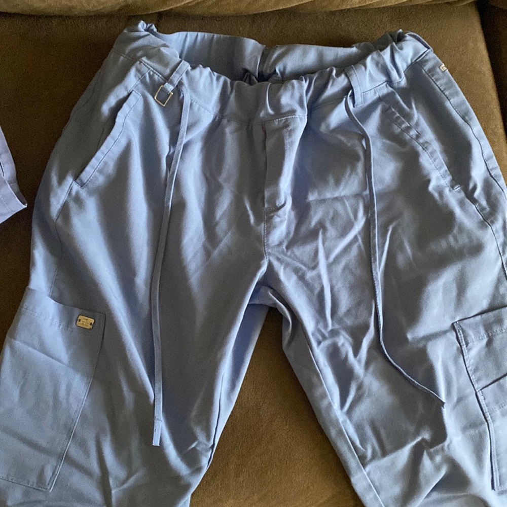Greys anatomy scrubs